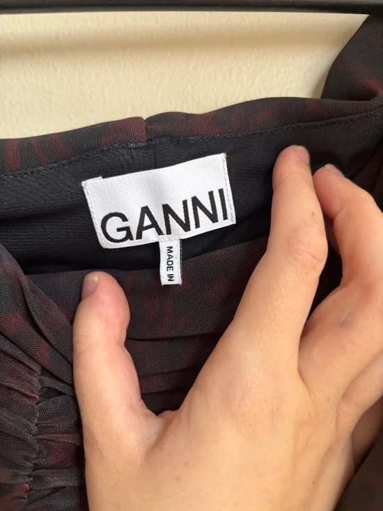 Ganni Ruched Off-Shoulder Tank Top - Picture 2 of 3